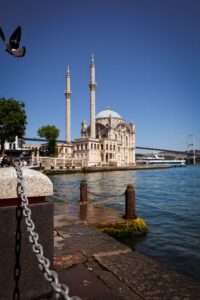 Ortaköy VIP transfer luxury Mercedes